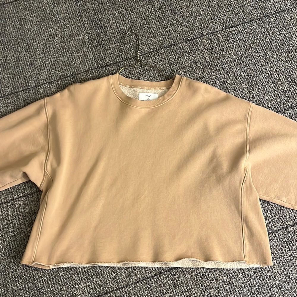 Aritzia TNA cropped sweatshirt
